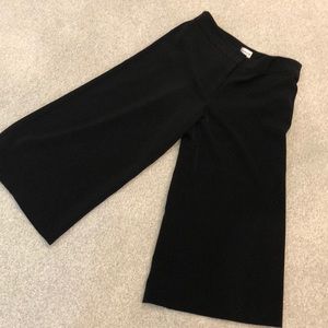 Chico’s Black Bianca Capri/Gaucho Pants (10)